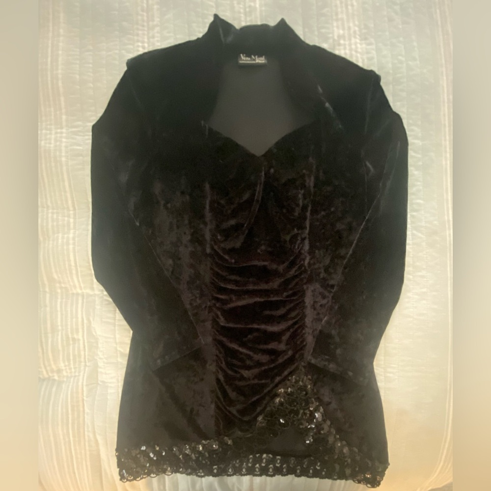 Vintage Vera Mont France black velvet top